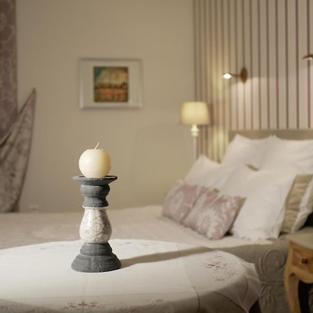 Bed and Breakfast Domaine De La Fontaine Chavagne Zewnętrze zdjęcie